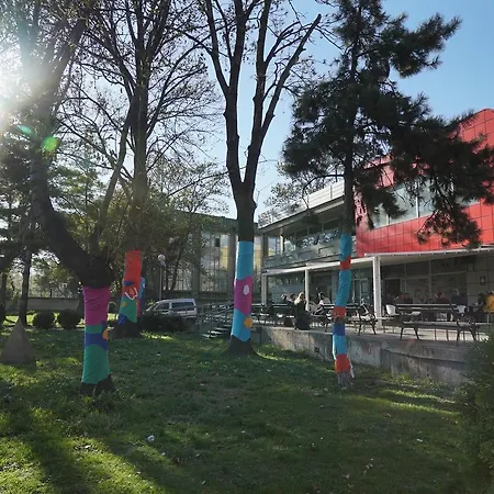Log * Skopje